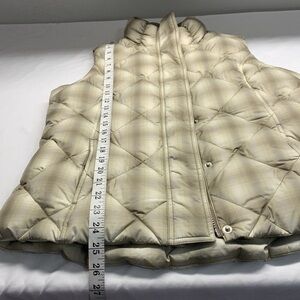 Eddie Bauer Down Filled Plaid Quilted Vest Size Medium Colour Beige Brown
